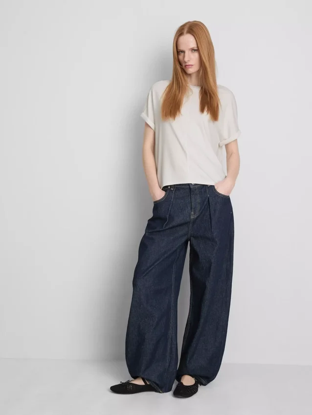 La camiseta «The Edit» con detalle de costura