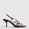Las sandalias de tacón de aguja trenzadas de The Edit