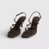 Las sandalias de tacón de aguja trenzadas de The Edit