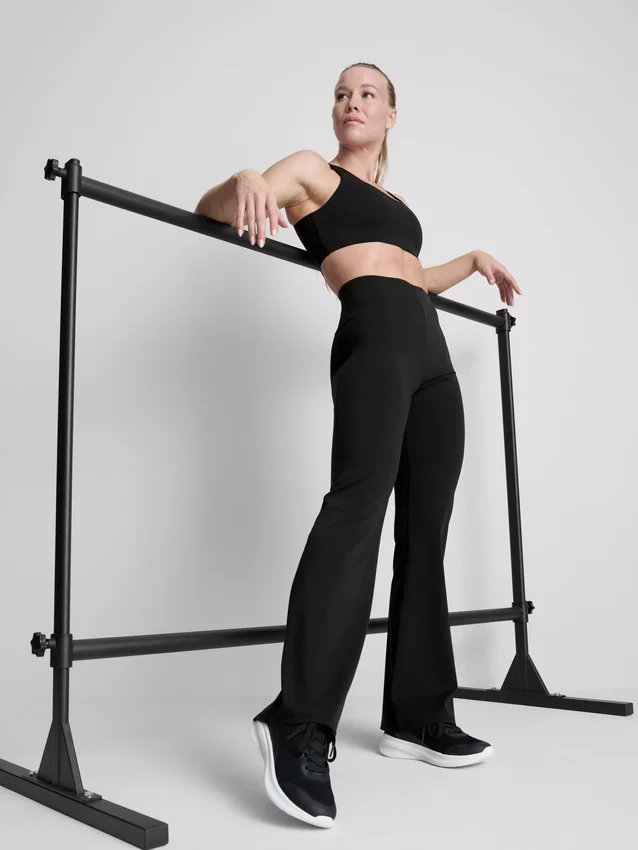 Leggings acampanados de alto rendimiento BodySculpt de cintura alta