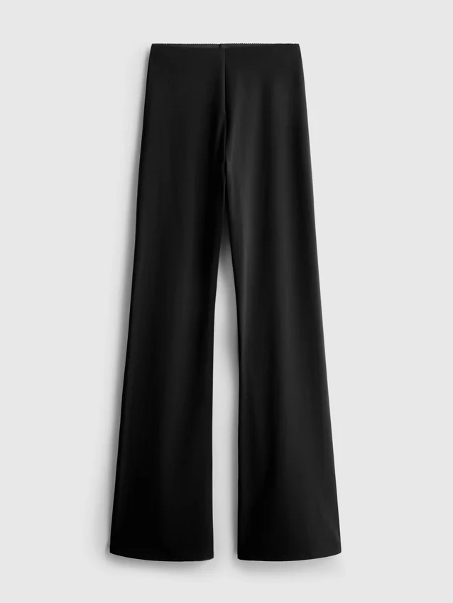 Leggings acampanados de alto rendimiento BodySculpt de cintura alta