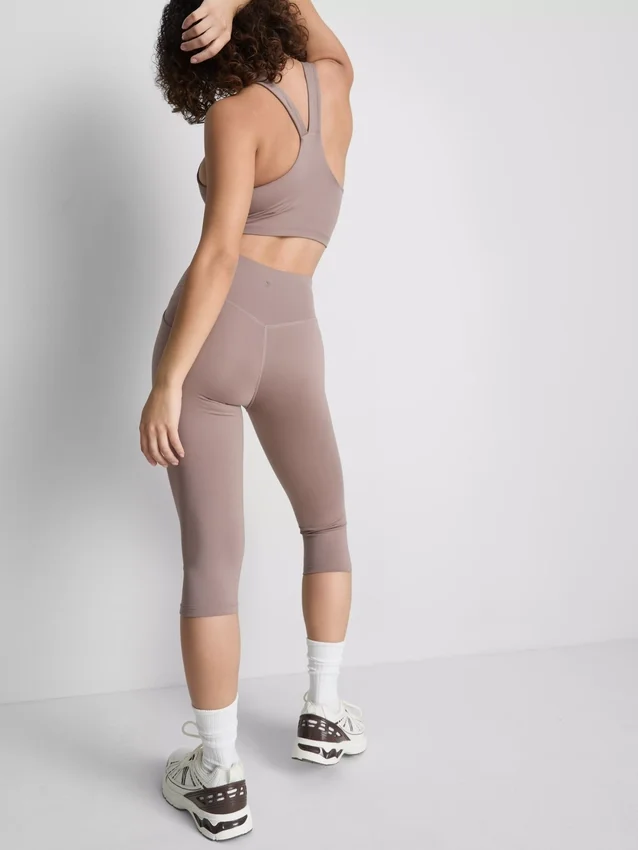 Leggings capri deportivos de cintura alta