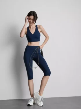 Leggings capri deportivos de cintura alta, lisos y con sujeción