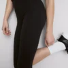 Leggings capri deportivos de cintura alta, lisos y con sujeción