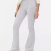 Leggings deportivos acampanados de cintura alta