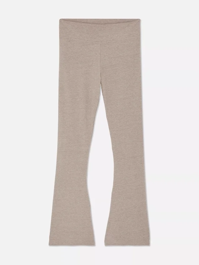 Leggings deportivos acampanados de cintura alta