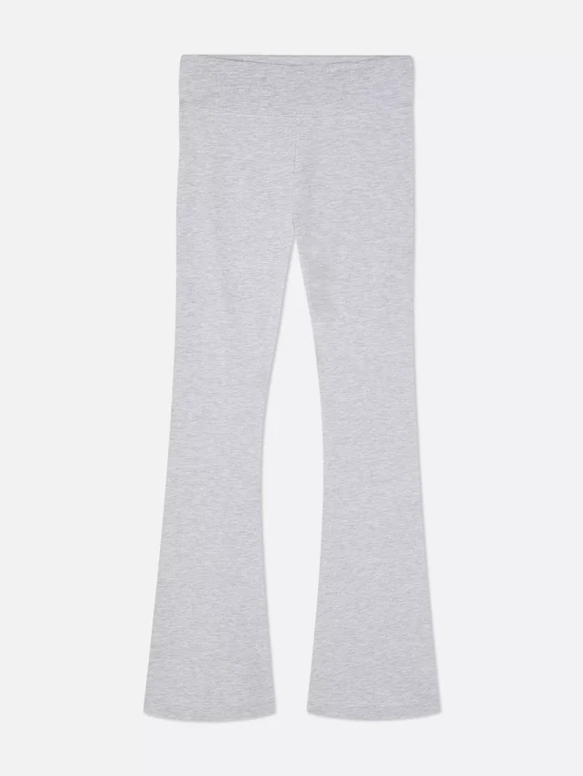 Leggings deportivos acampanados de cintura alta