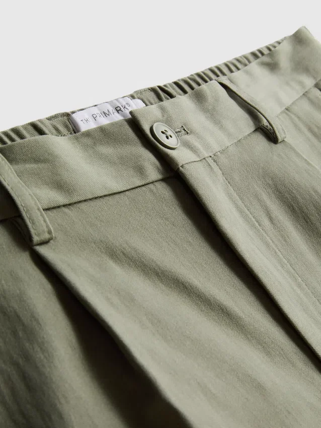 Los pantalones cortos chino «The Edit»