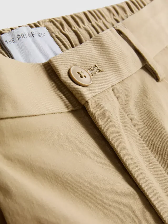 Los pantalones cortos chino «The Edit»