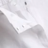 Los pantalones cortos clásicos de lino de The Edit