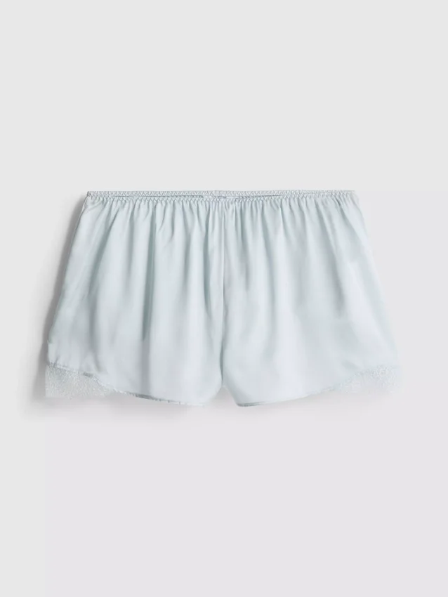 Los pantalones cortos de pijama de mezcla de seda de The Edit