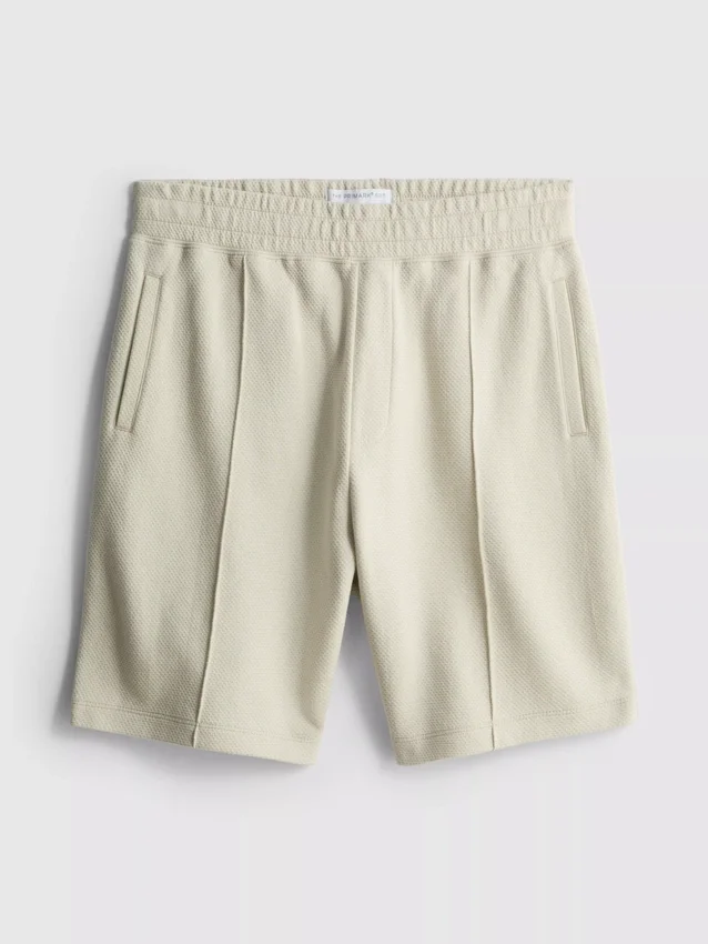 Los pantalones cortos texturizados de The Edit