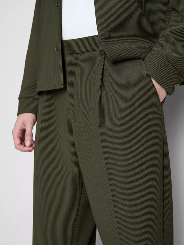 Los pantalones plisados de The Edit