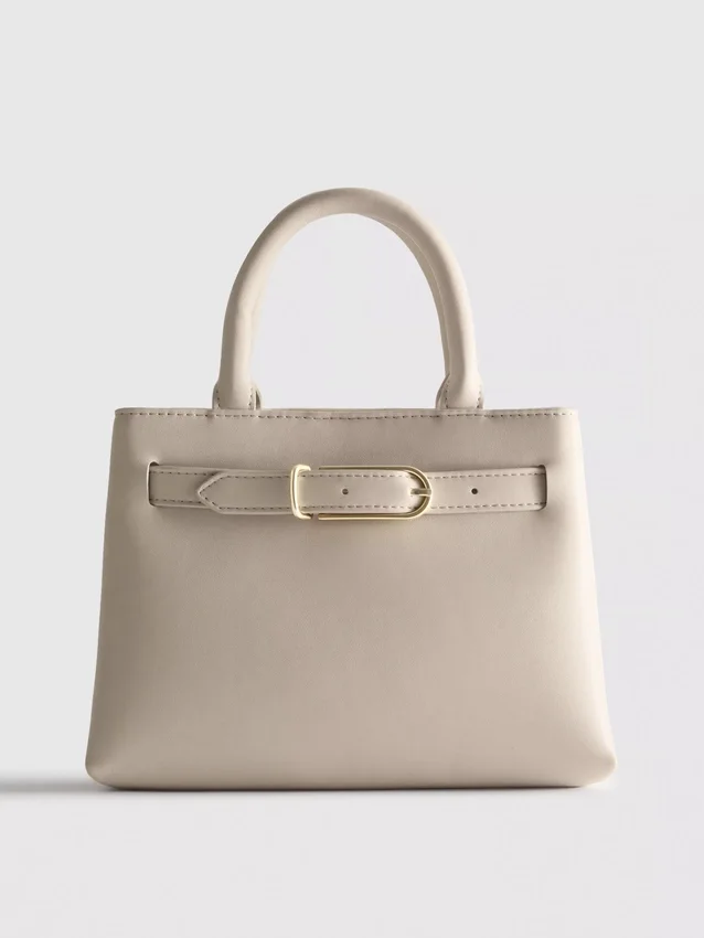 Mini bolso con detalle de hebilla