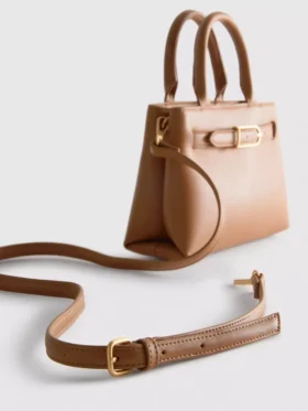 Mini bolso con detalle de hebilla