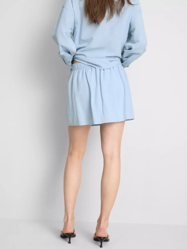 Mini falda-pantalón con lazos laterales de mezcla de lino