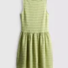 Mini vestido arrugado con textura