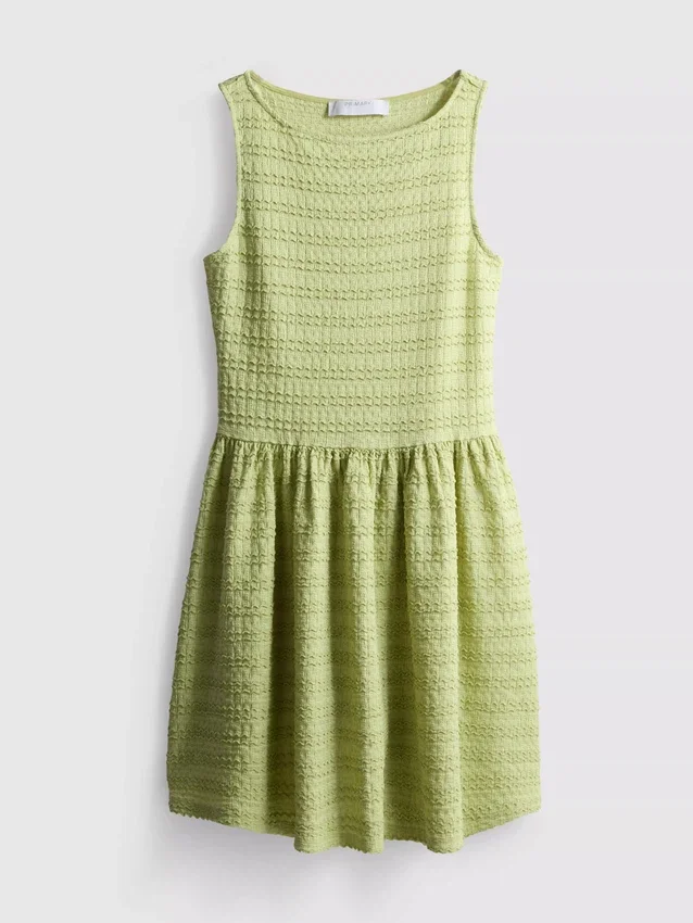 Mini vestido arrugado con textura