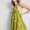 Mini vestido con peces bordados
