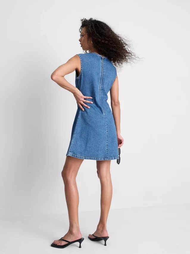 Mini vestido de denim de algodón con corte en A