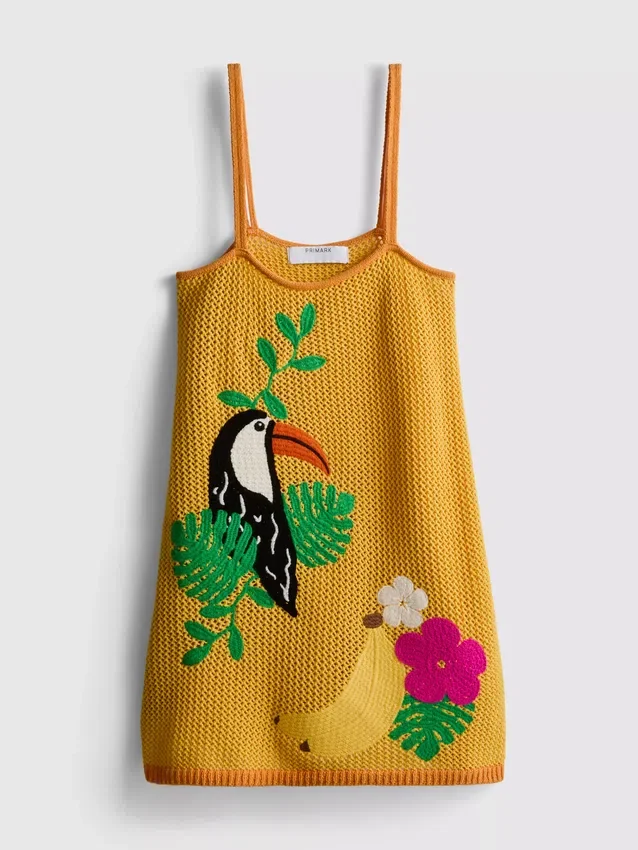 Mini vestido de playa de croché con bordados