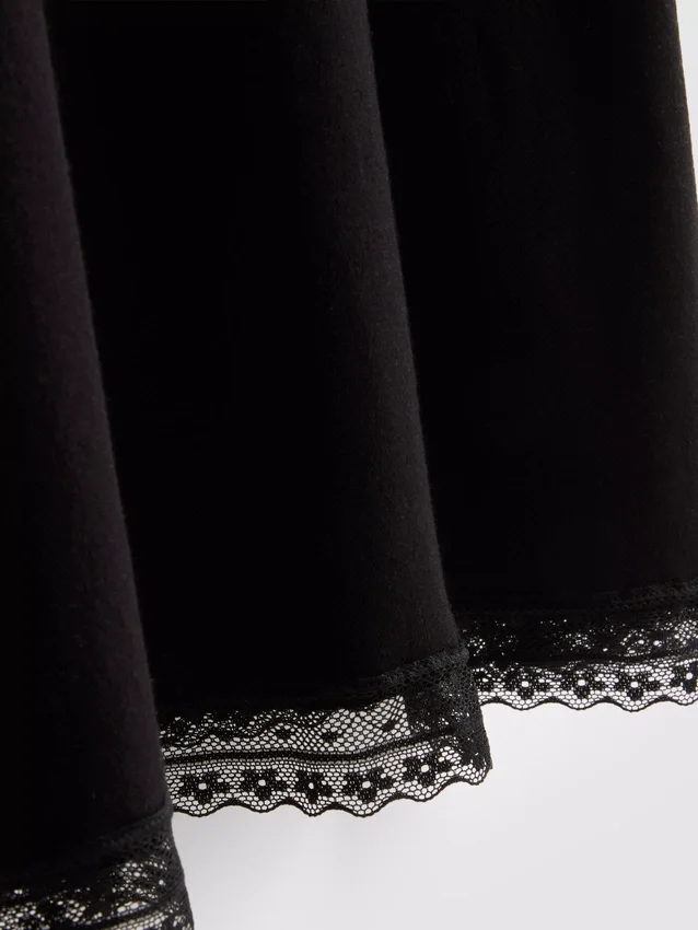 Mini vestido lencero sin costuras