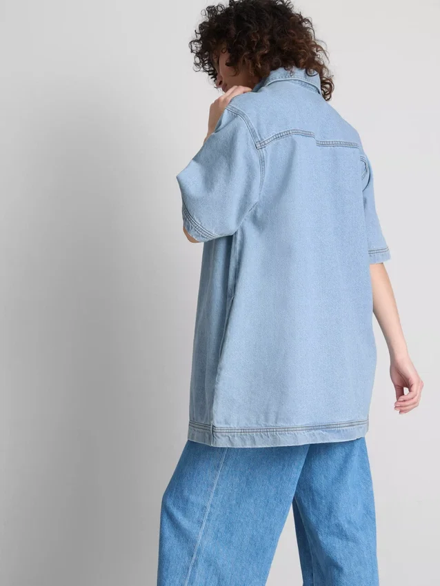 Mini vestido recto de mezclilla de algodón con cuello