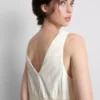 Minivestido arrugado con cuello en V