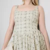 Minivestido con botones tipo corsé