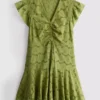 Minivestido de algodón con ojales y fruncidos