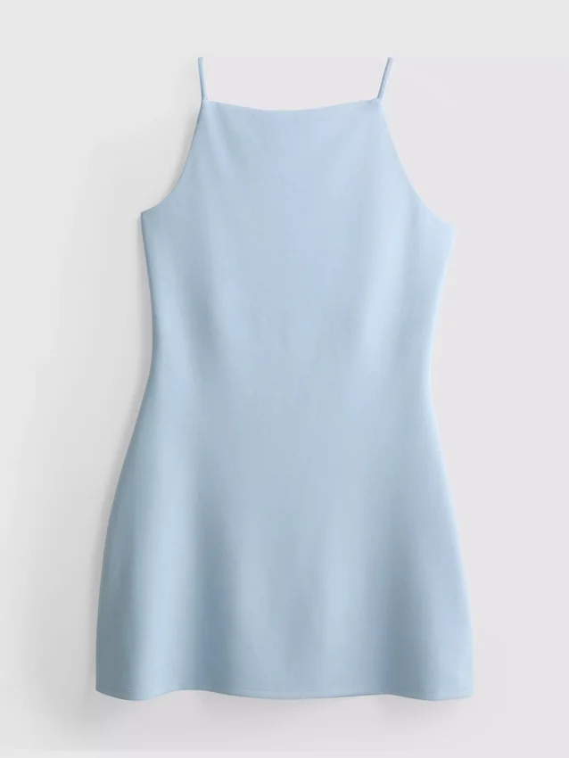 Minivestido de cuello cuadrado