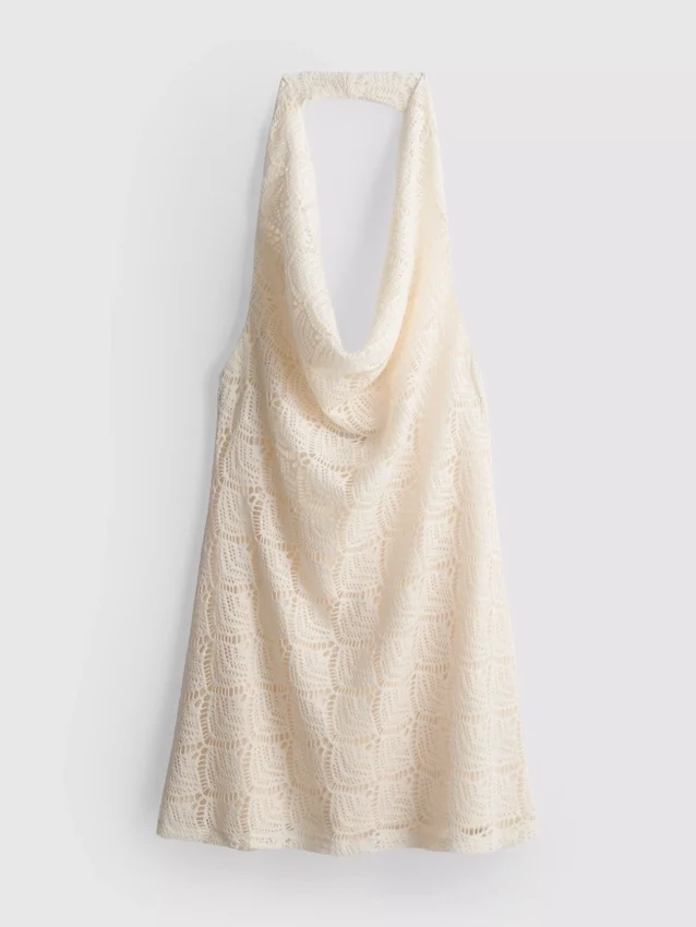 Minivestido halter de croché con cuello vuelto