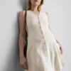 Minivestido sin mangas con cuello en V