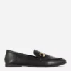 Mocasines con hebilla de imitación de cuero