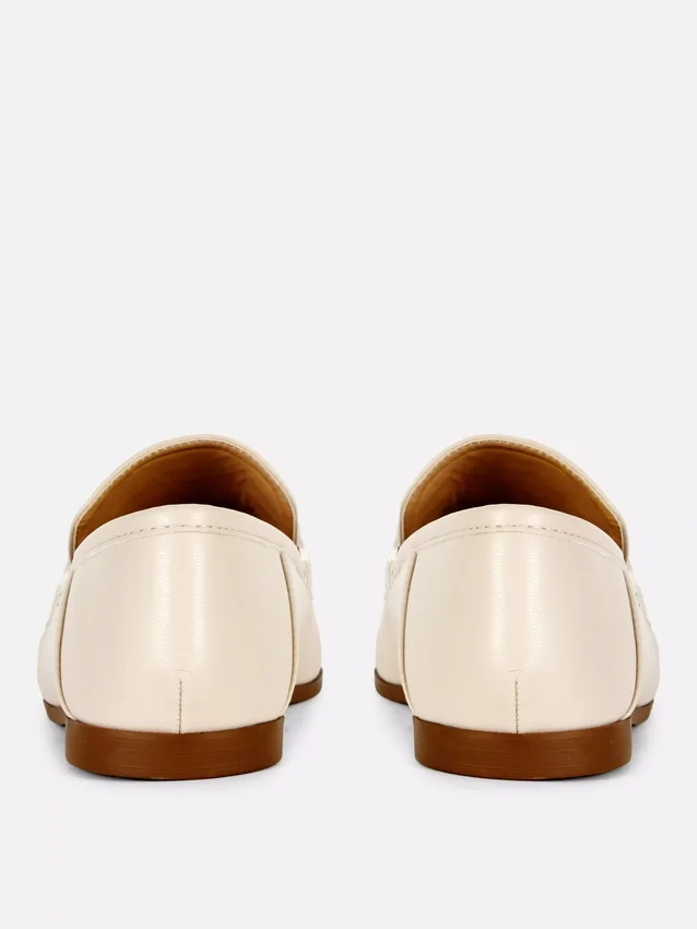 Mocasines de imitación de cuero con detalle de bocado