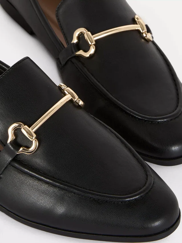 Mocasines de imitación de cuero con detalle de bocado