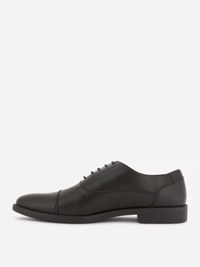 Mocasines formales con cordones