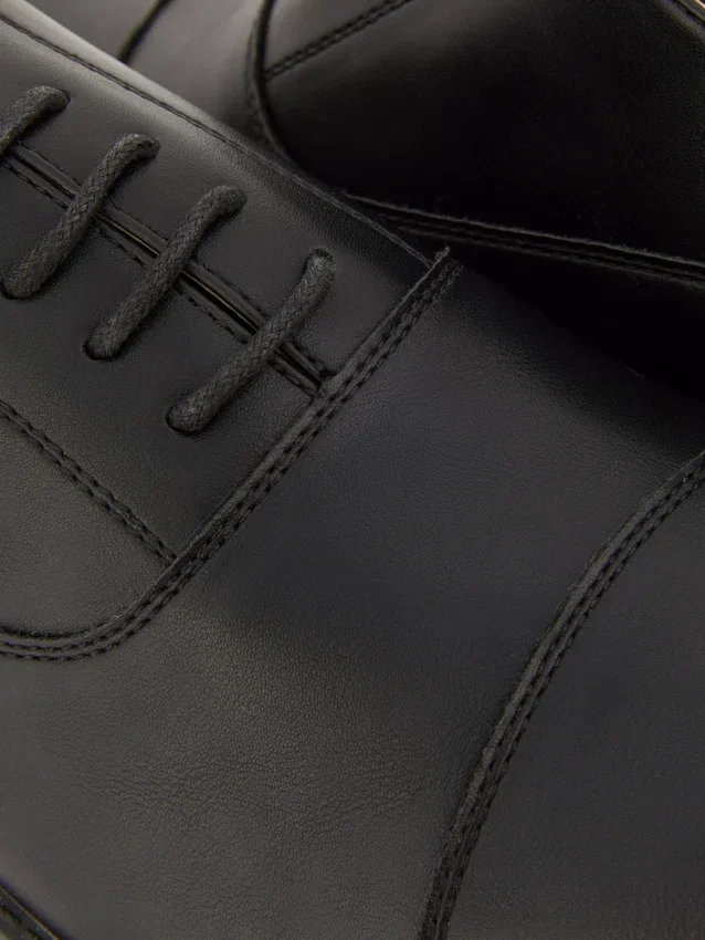 Mocasines formales con cordones