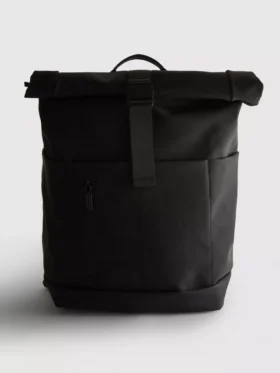 Mochila con cierre enrollable