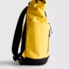 Mochila con cierre enrollable