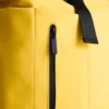 Mochila con cierre enrollable
