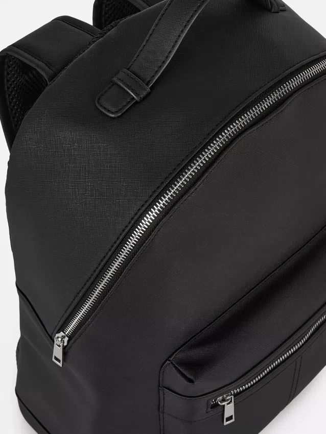 Mochila con cremallera