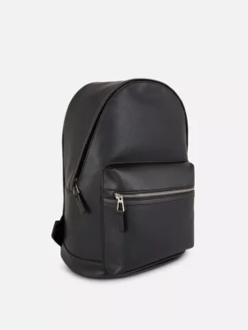 Mochila de imitación de cuero