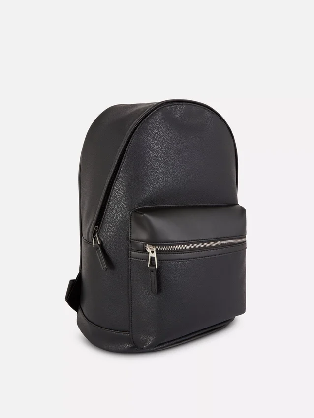 Mochila de imitación de cuero