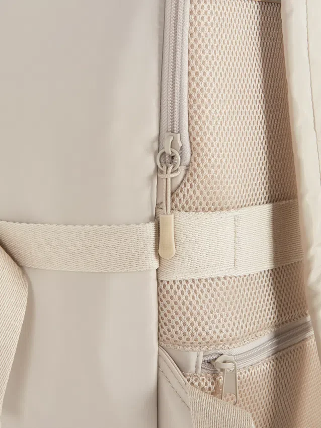 Mochila para debajo del asiento