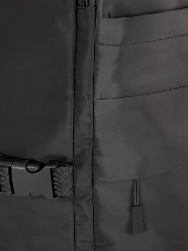 Mochila para debajo del asiento