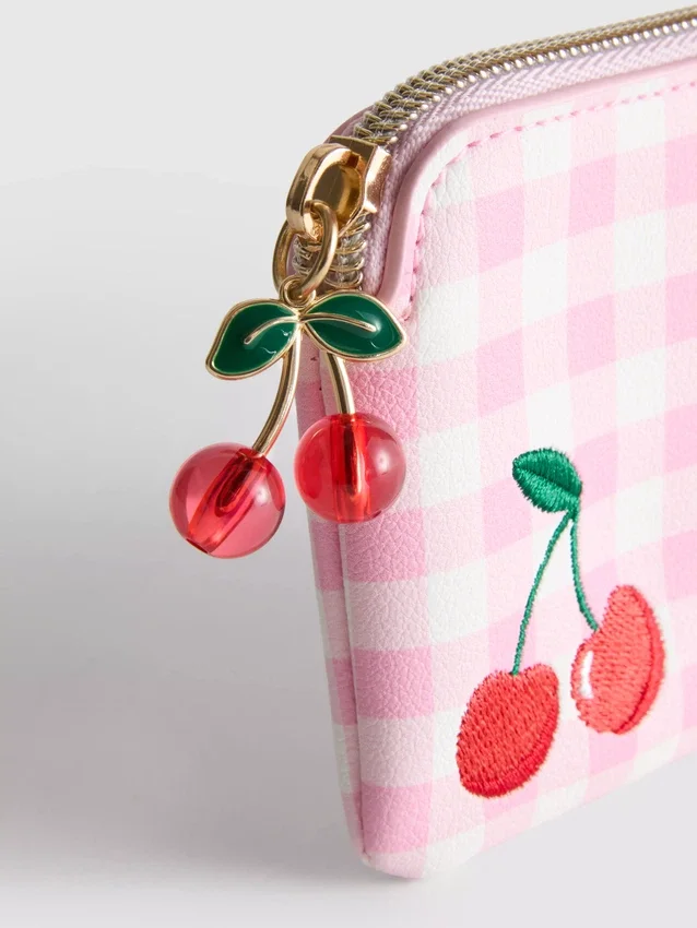 Monedero con cereza