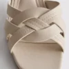 Mules de tacón grueso con tejido de imitación de cuero