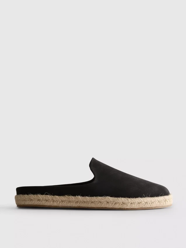 Mules tipo alpargatas sin cordones
