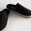 Mules tipo alpargatas sin cordones